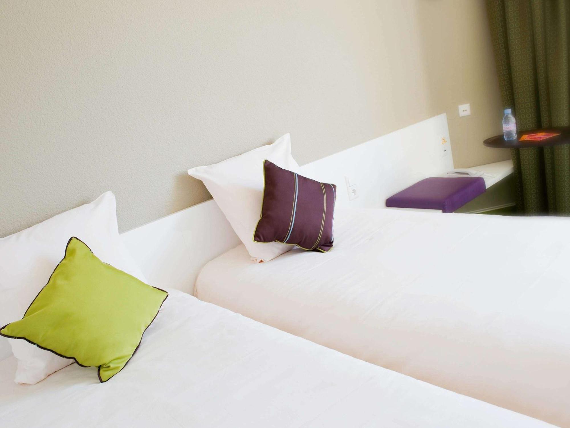 Ibis Styles Bordeaux Aéroport Hotel 3*