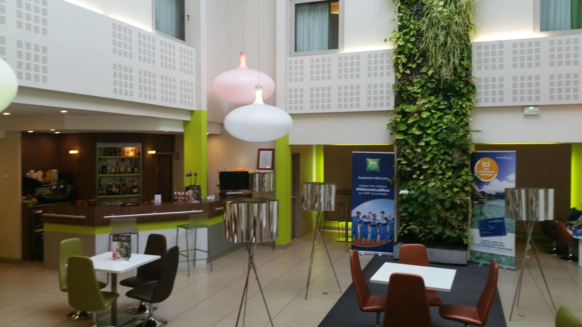 Ibis Styles Bordeaux Aéroport Hotel 3*
